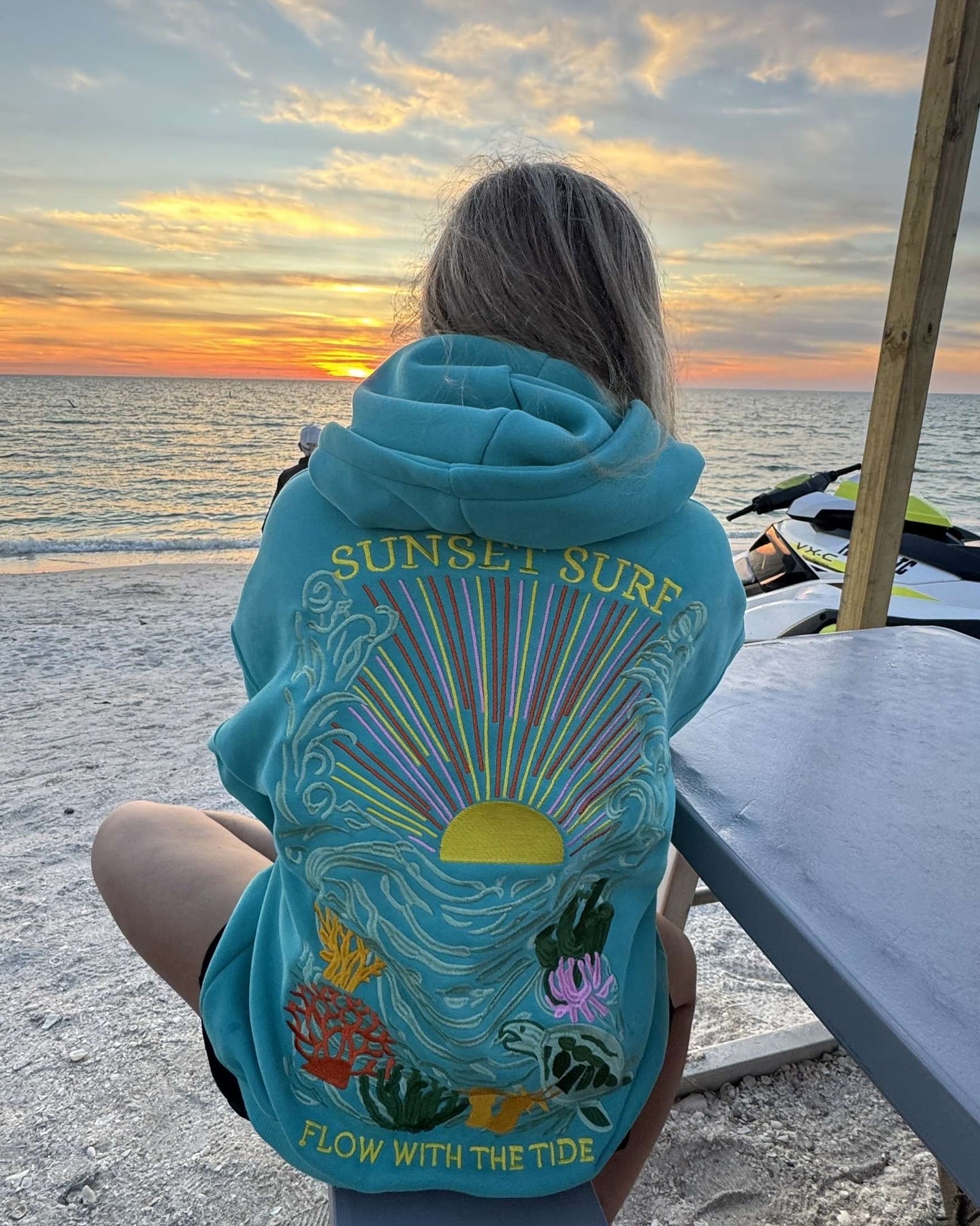 Flow with the tide Hoodie