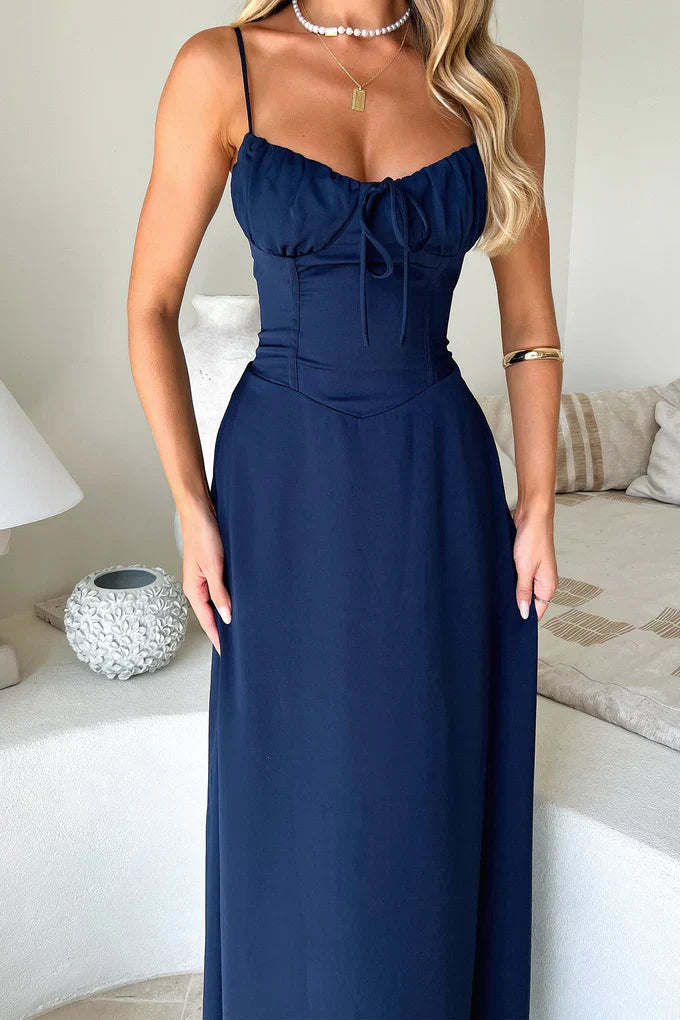 EVIAN | Flattering Summer Dress